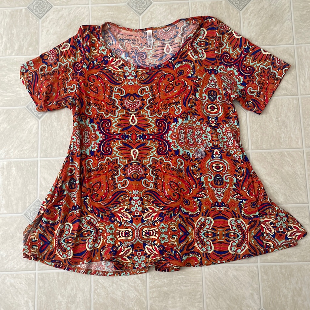Lularoe Patterned Top